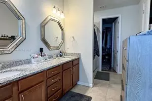 5035 Eucalyptus Dr, Hollywood, FL 33021 - Photo 18