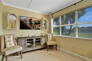 9821 Sunrise Lakes Blvd, Sunrise, FL 33322 - Photo 14