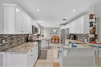 10638 NW 7th St, Pembroke Pines, FL 33026 - Photo 26