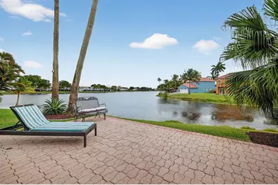 10638 NW 7th St, Pembroke Pines, FL 33026 - Photo 64