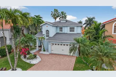 10638 NW 7th St, Pembroke Pines, FL 33026 - Photo 2