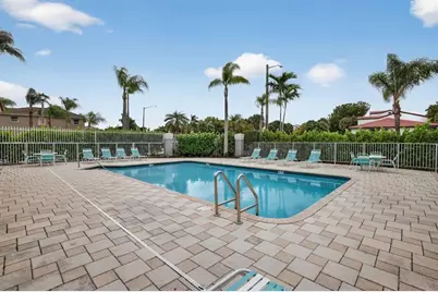 10638 NW 7th St, Pembroke Pines, FL 33026 - Photo 80