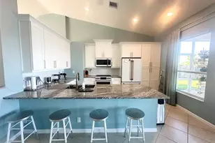 6104 Santa Margarito Dr, Fort Pierce, FL 34951 - Photo 4