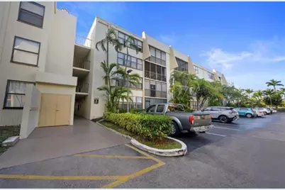 20441 NE 30th Ave, Unit #218-9, Miami, FL 33180 - Photo 2