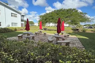 295 Newport T, Deerfield Beach, FL 33442 - Photo 18