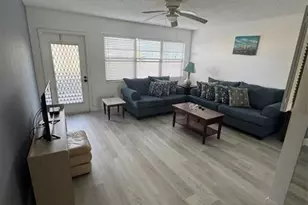 295 Newport T, Deerfield Beach, FL 33442 - Photo 6