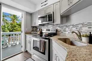 2161 NE 42nd Ct, Lighthouse Point, FL 33064 - Photo 14