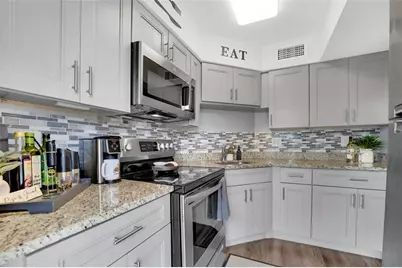 2161 NE 42nd Ct, Unit #215, Lighthouse Point, FL 33064 - Photo 16