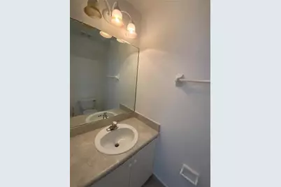 6739  Sienna Club Dr, Lauderhill, FL 33319 - Photo 8