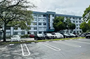 2401 Riverside Dr, Coral Springs, FL 33065 - Photo 2