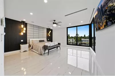 2581 NE 50th St, Lighthouse Point, FL 33064 - Photo 32