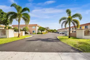 351 NE 19th Pl, Wilton Manors, FL 33305 - Photo 20