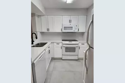 1229 SW 46th Ave, Unit #405, Pompano Beach, FL 33069 - Photo 18