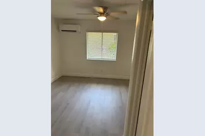 2440  Jackson St, Hollywood, FL 33020 - Photo 4