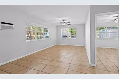 806 NE 23 Drive, Unit #A, Wilton Manors, FL 33305 - Photo 8