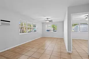 806 NE 23 Dr Unit, Wilton Manors, FL 33305 - Photo 8