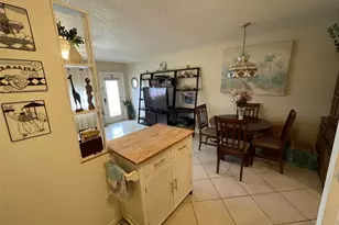 139 Oakridge J, Deerfield Beach, FL 33442 - Photo 10