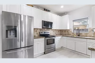 7479 NW 17th Drive, Pembroke Pines, FL 33024 - Photo 18
