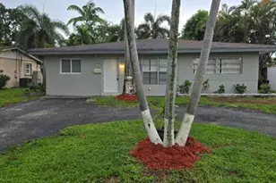 2111 N 57th Terrace, Hollywood, FL 33021 - Photo 1