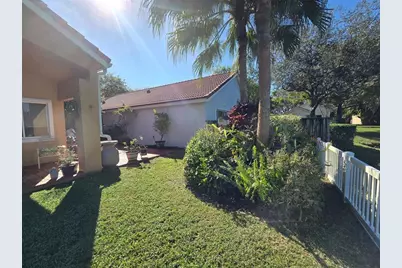 10061 NW 2nd St, Plantation, FL 33324 - Photo 10