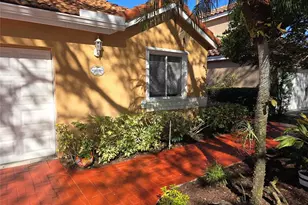 10061 NW 2nd St, Plantation, FL 33324 - Photo 2