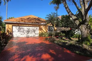 10061 NW 2nd St, Plantation, FL 33324 - Photo 1