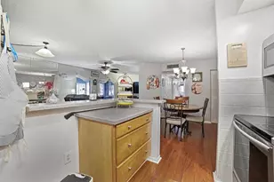 9754 N Belfort Cir, Fort Lauderdale, FL 33321 - Photo 4