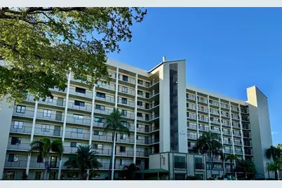 2112 S Cypress Bend Dr, Unit #508, Pompano Beach, FL 33069 - Photo 1