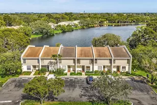 1381 NW 99th Ave, Pembroke Pines, FL 33024 - Photo 76