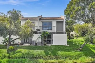 1381 NW 99th Ave, Pembroke Pines, FL 33024 - Photo 86