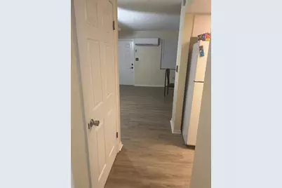 1875  40th Ave, Unit #4, Vero Beach, FL 32960 - Photo 4