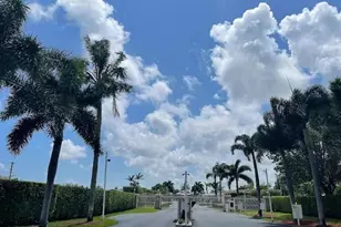 3389 Lake Overlook Pl, Lake Worth, FL 33462 - Photo 6