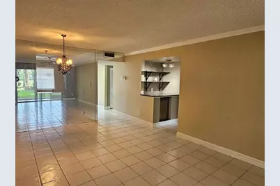 2214 S Cypress Bend Dr, Unit #105, Pompano Beach, FL 33069 - Photo 8