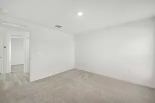 8556 105th Ave, Vero Beach, FL 32967 - Photo 12