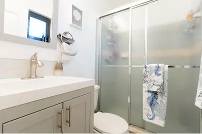 813 NW 12th Ave, Dania Beach, FL 33004 - Photo 18