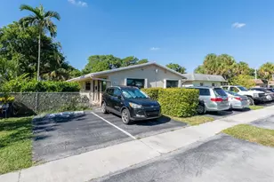 813 NW 12th Ave, Dania Beach, FL 33004 - Photo 2