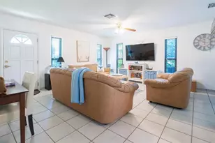 813 NW 12th Ave, Dania Beach, FL 33004 - Photo 10