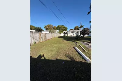 1834  Fletcher St, Hollywood, FL 33020 - Photo 22