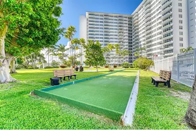 3300 NE 36th St, Unit #403, Fort Lauderdale, FL 33308 - Photo 12