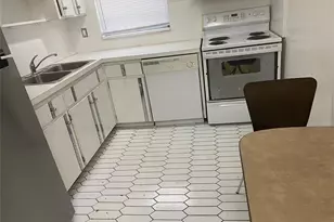 1100 Atlantic Shores Unit, Hallandale Beach, FL 33009 - Photo 4