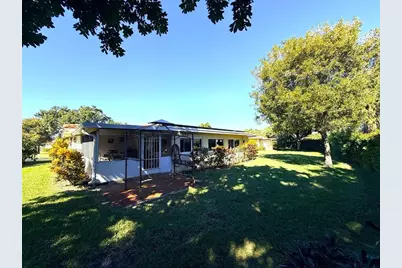 4300 NW 12th Dr, Deerfield Beach, FL 33064 - Photo 14