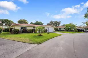 4300 NW 12th Dr, Deerfield Beach, FL 33064 - Photo 28