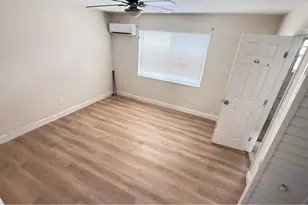 800 Moffett St, Hallandale Beach, FL 33009 - Photo 4