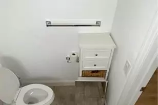 800 Moffett St, Hallandale Beach, FL 33009 - Photo 6