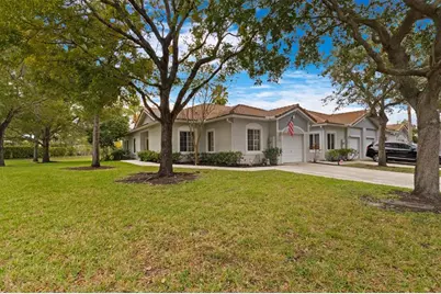 4652 SW 13th Street, Deerfield Beach, FL 33442 - Photo 2