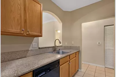 4652 SW 13th Street, Deerfield Beach, FL 33442 - Photo 8