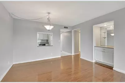 9300 SW 8th Street, Unit #303, Boca Raton, FL 33428 - Photo 4