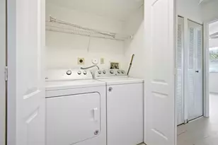 2683 NE 15th St, Pompano Beach, FL 33062 - Photo 12