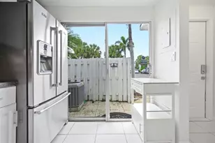 2683 NE 15th St, Pompano Beach, FL 33062 - Photo 22