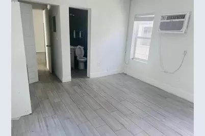 7910  Abbott Ave, Miami Beach, FL 33141 - Photo 4